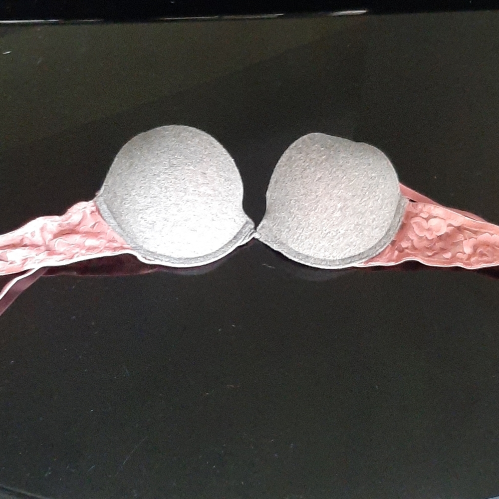 NWOT LA senza bra